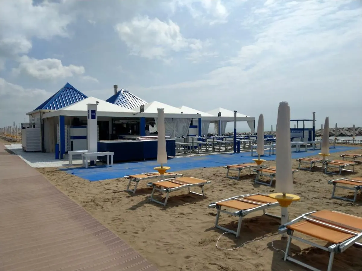 Hotel Bar Moro 1963 Cavallino-Treporti 0*,