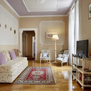  Appartamento Montanelli Italia